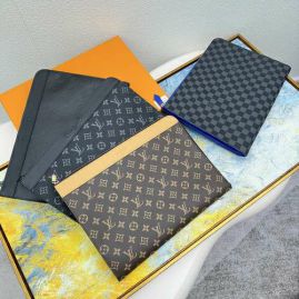 Picture of LV Wallets _SKUfw146659034fw